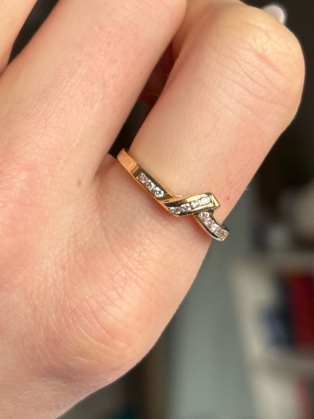 Vintage 14k Yellow Gold & Diamond Ring